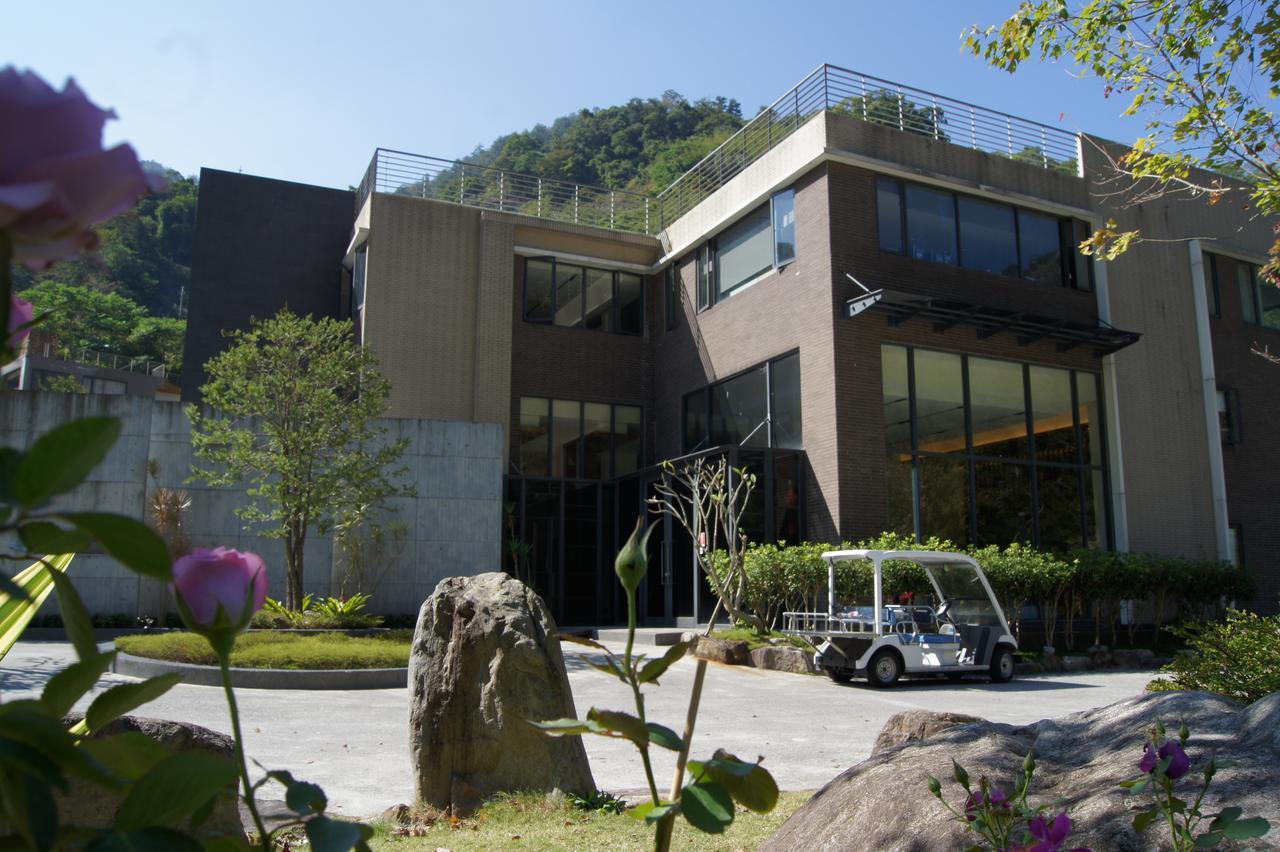 Go Ya Hot Spring Apartamento Heping  Exterior foto