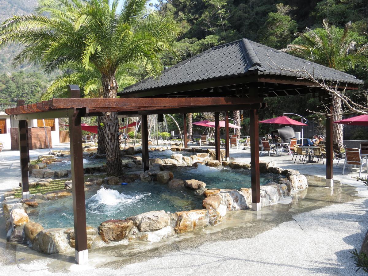 Go Ya Hot Spring Apartamento Heping  Exterior foto